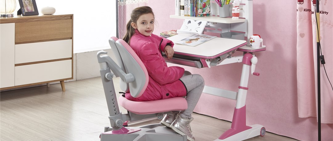ergonomic children's desk