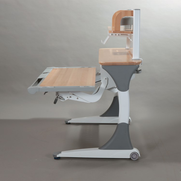 ergonomic kids desk